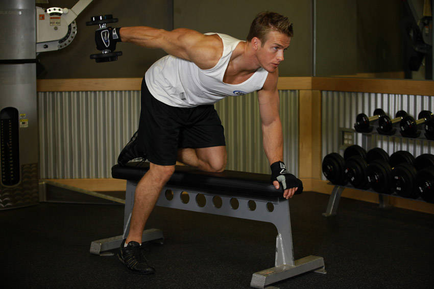 Triceps Kickback - Start position
