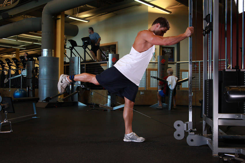 Cable Glute Kickback - Finish position