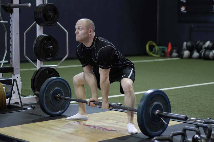 Sumo Deadlift - Start position